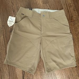 NWT Kuhl Renegade Short 10” Men’s size 31